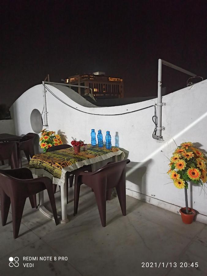 Dormitory Udaipur Exterior photo